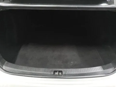 More photos of 2020 Toyota Corolla SE at Gulliver Auto Group, TX