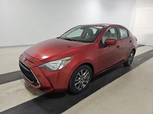Red 2019 Toyota Yaris LE for sale in Plano, TX