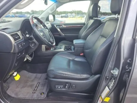 More photos of 2017 Lexus GX 460 at Gulliver Auto Group, TX