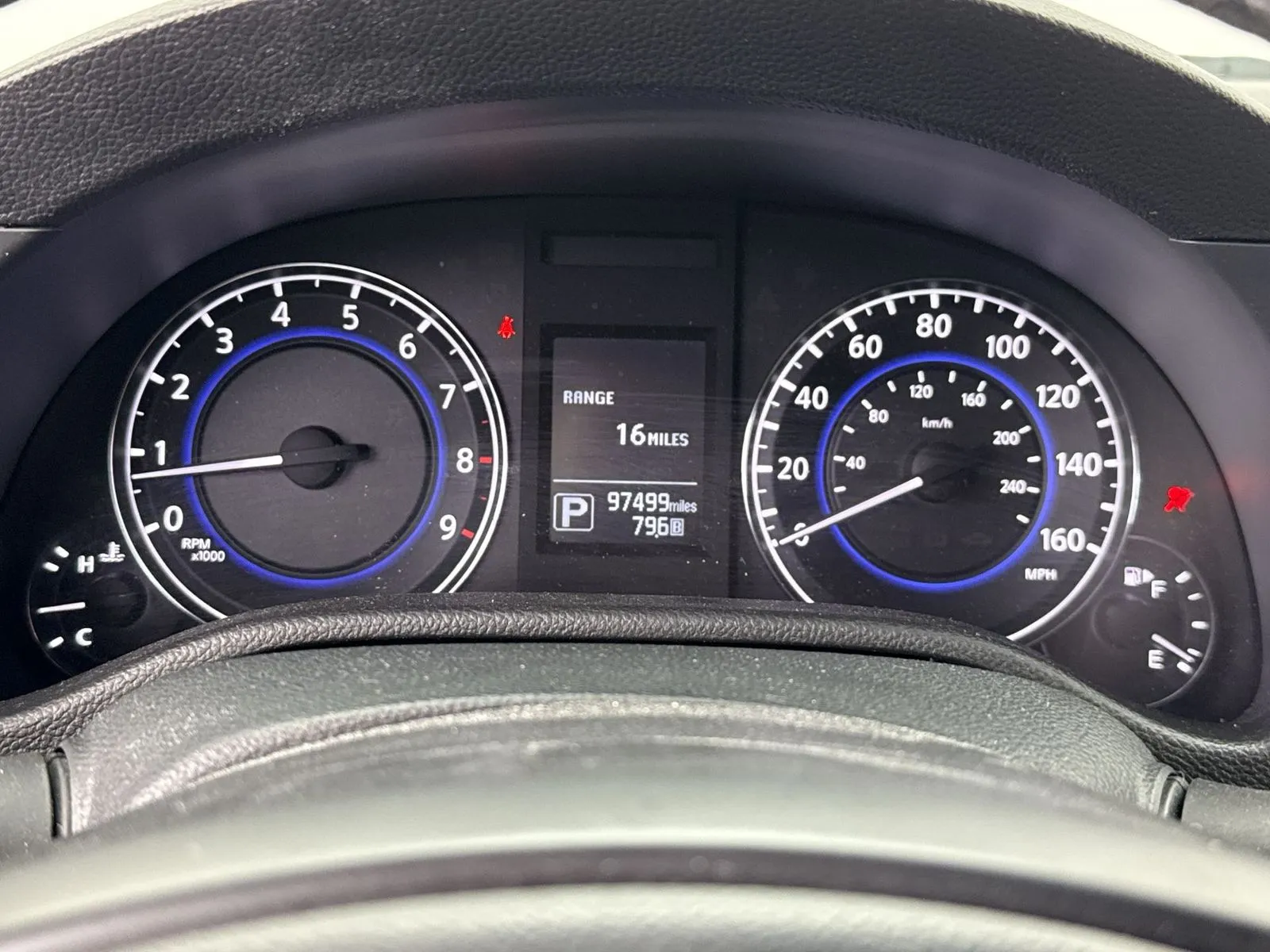 2015 INFINITI Q60 Convertible Base - Photo 22