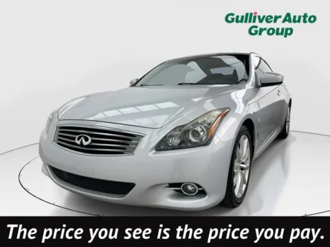 Silver 2015 INFINITI Q60 for sale in Plano, TX