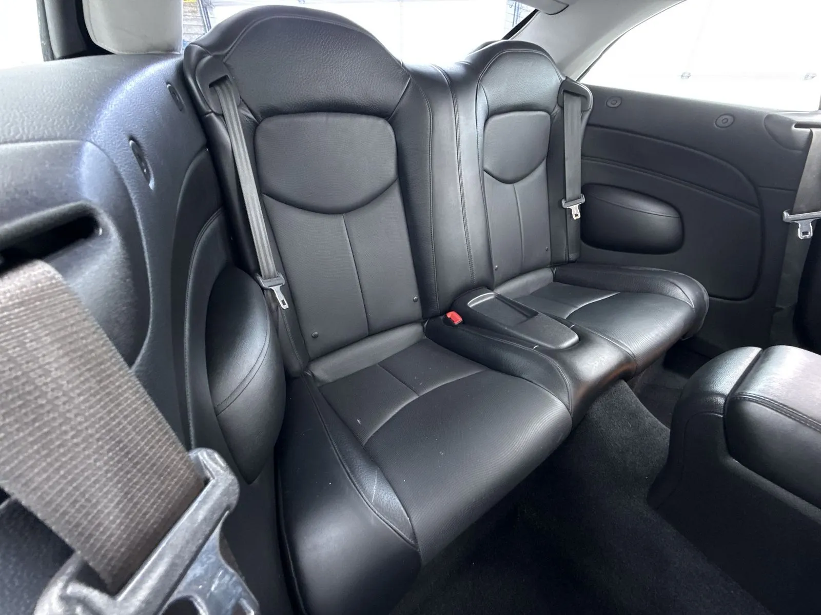 2015 INFINITI Q60 Convertible Base - Photo 39