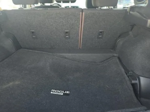 More photos of 2021 Nissan Rogue Sport S at Gulliver Auto Group, TX
