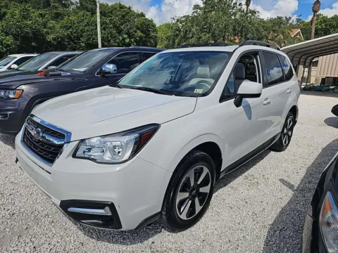 White 2017 Subaru Forester 2.5i Premium for sale in Plano, TX