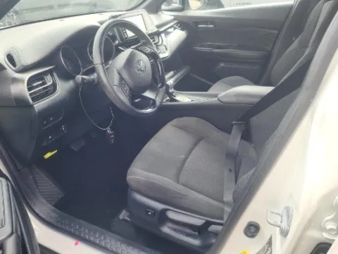More photos of 2018 Toyota C-HR XLE Premium at Gulliver Auto Group, TX