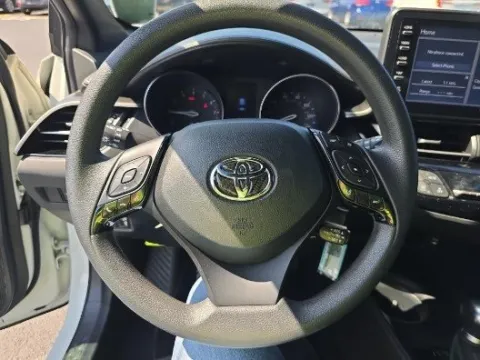 More photos of 2019 Toyota C-HR LE at Gulliver Auto Group, TX