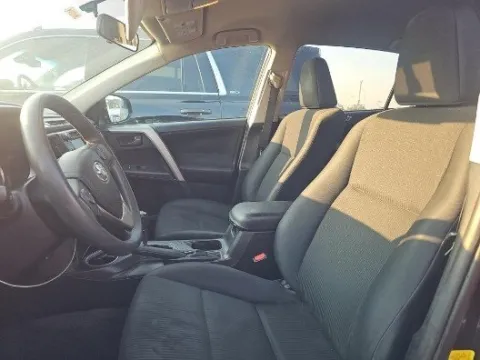More photos of 2016 Toyota RAV4 LE at Gulliver Auto Group, TX