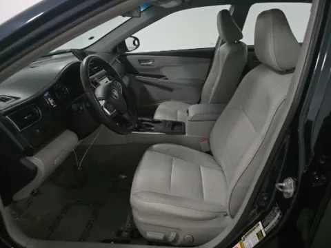 More photos of 2016 Toyota Camry XLE at Gulliver Auto Group, TX