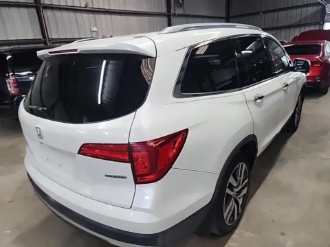 Photos of 2016 Honda Pilot Touring for sale in Plano, TX at Gulliver Auto Group