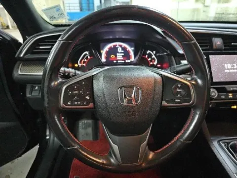 More photos of 2018 Honda Civic Si at Gulliver Auto Group, TX