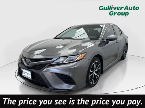 Black 2018 Toyota Camry SE for sale in Plano, TX