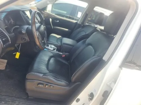 More photos of 2015 INFINITI QX80 at Gulliver Auto Group, TX
