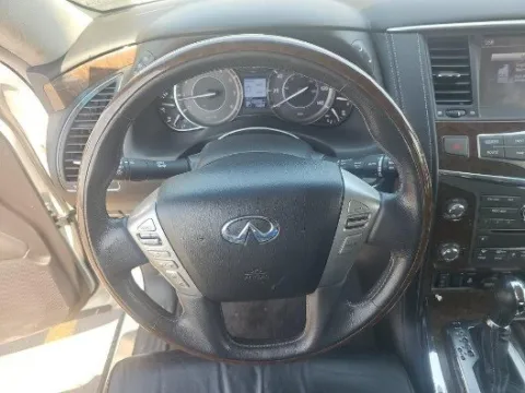 More photos of 2015 INFINITI QX80 at Gulliver Auto Group, TX