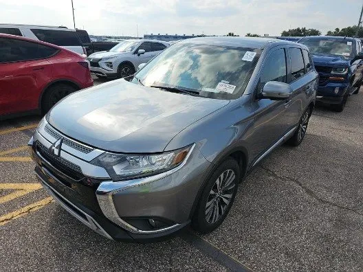 Gray 2020 Mitsubishi Outlander SE for sale in Plano, TX