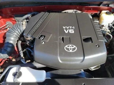 More photos of 2008 Toyota FJ Cruiser at Gulliver Auto Group, TX