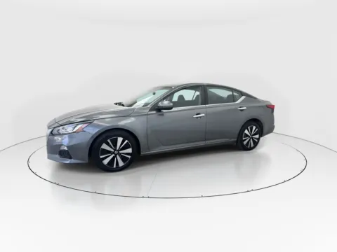More photos of 2021 Nissan Altima 2.5 SV at Gulliver Auto Group, TX