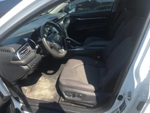 More photos of 2018 Toyota Camry LE at Gulliver Auto Group, TX