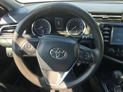 More photos of 2018 Toyota Camry LE at Gulliver Auto Group, TX