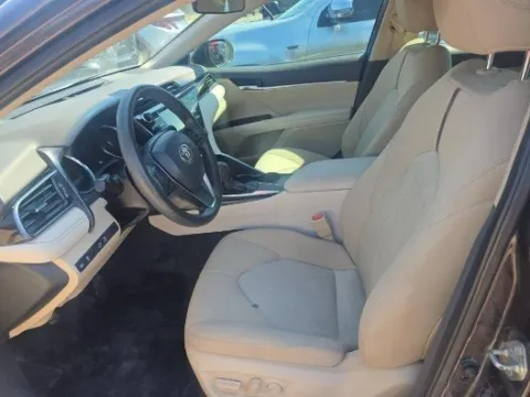 More photos of 2020 Toyota Camry LE at Gulliver Auto Group, TX
