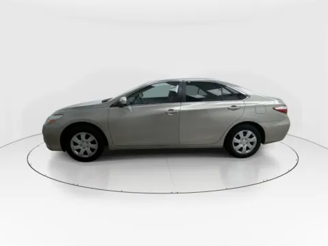 More photos of 2017 Toyota Camry LE at Gulliver Auto Group, TX