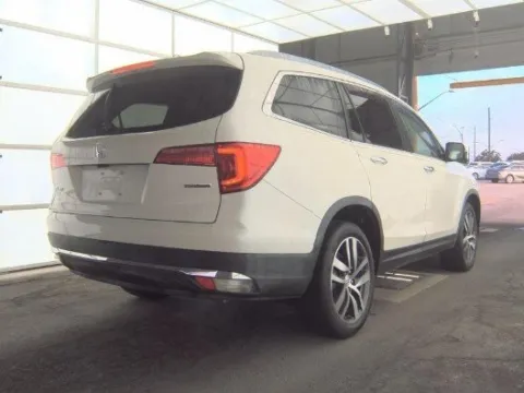 Photos of 2016 Honda Pilot Touring for sale in Plano, TX at Gulliver Auto Group