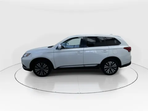 More photos of 2020 Mitsubishi Outlander SE at Gulliver Auto Group, TX