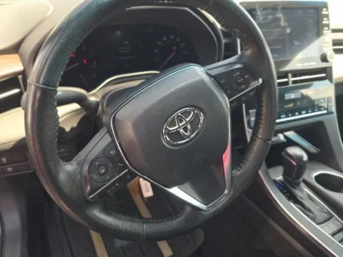 More photos of 2022 Toyota Avalon XLE at Gulliver Auto Group, TX