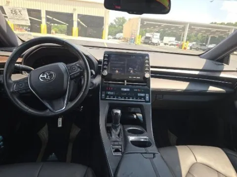 More photos of 2022 Toyota Avalon XLE at Gulliver Auto Group, TX