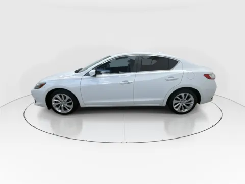 More photos of 2017 Acura ILX 2.4L at Gulliver Auto Group, TX