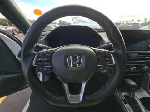 More photos of 2021 Honda Accord Sport at Gulliver Auto Group, TX