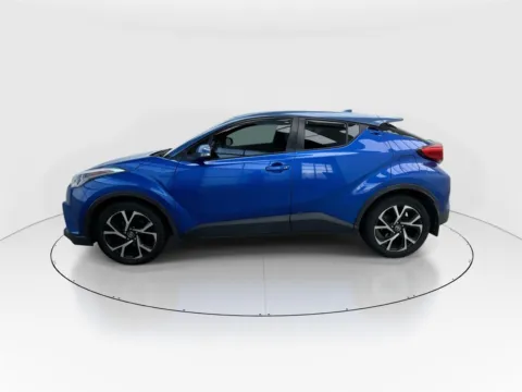 More photos of 2018 Toyota C-HR XLE at Gulliver Auto Group, TX