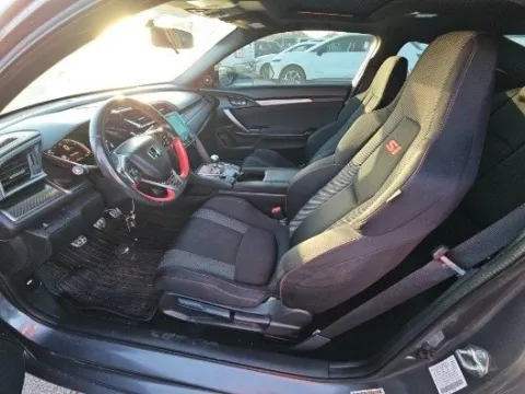 More photos of 2017 Honda Civic Si at Gulliver Auto Group, TX