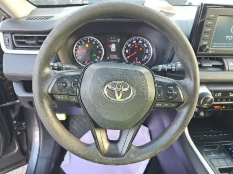 More photos of 2021 Toyota RAV4 XLE at Gulliver Auto Group, TX