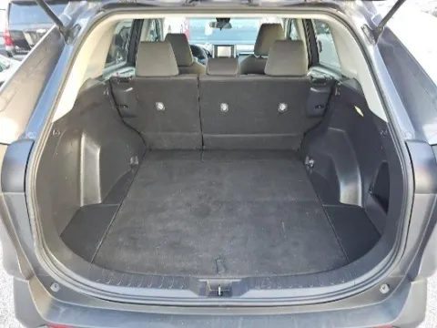 More photos of 2021 Toyota RAV4 XLE at Gulliver Auto Group, TX