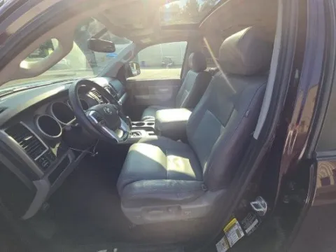 More photos of 2016 Toyota Sequoia SR5 at Gulliver Auto Group, TX