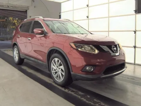 Photos of 2014 Nissan Rogue SL for sale in Plano, TX at Gulliver Auto Group