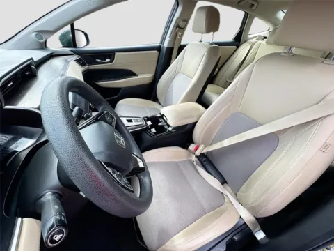 More photos of 2018 Honda Clarity Plug-In Hybrid at Gulliver Auto Group, TX
