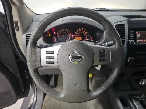 More photos of 2016 Nissan Frontier SV at Gulliver Auto Group, TX