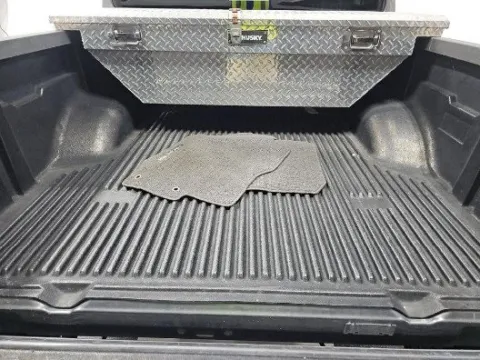 More photos of 2016 Nissan Frontier SV at Gulliver Auto Group, TX