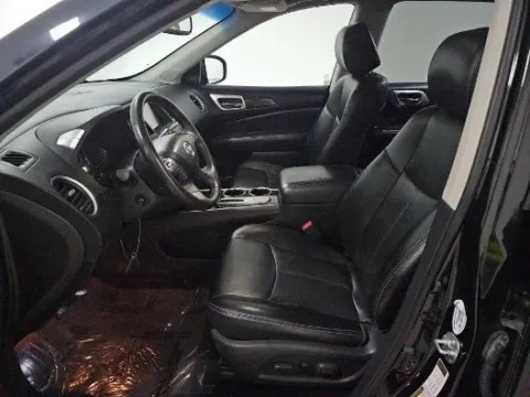 More photos of 2015 Nissan Pathfinder Platinum at Gulliver Auto Group, TX