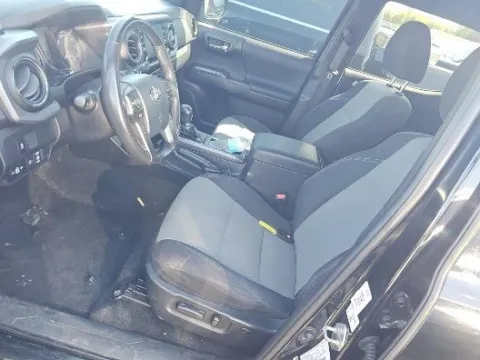 More photos of 2020 Toyota Tacoma TRD Off-Road at Gulliver Auto Group, TX
