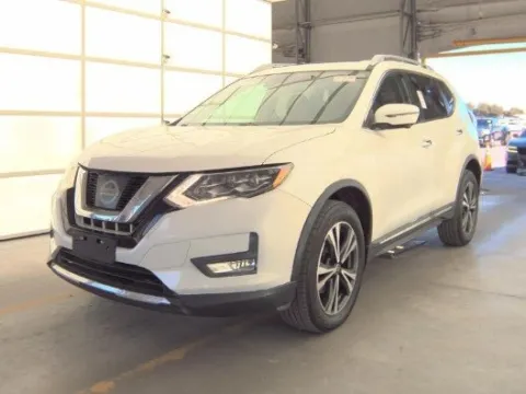 White 2017 Nissan Rogue SL for sale in Plano, TX