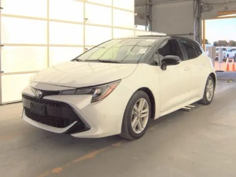 White 2021 Toyota Corolla Hatchback SE for sale in Plano, TX