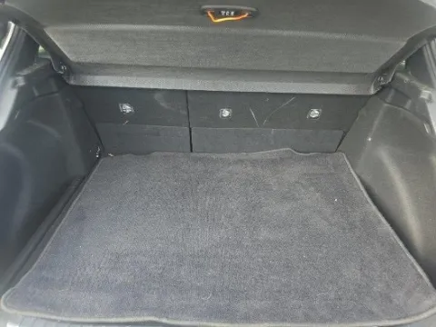 More photos of 2021 Toyota Corolla Hatchback SE at Gulliver Auto Group, TX
