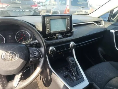 More photos of 2020 Toyota RAV4 XLE at Gulliver Auto Group, TX