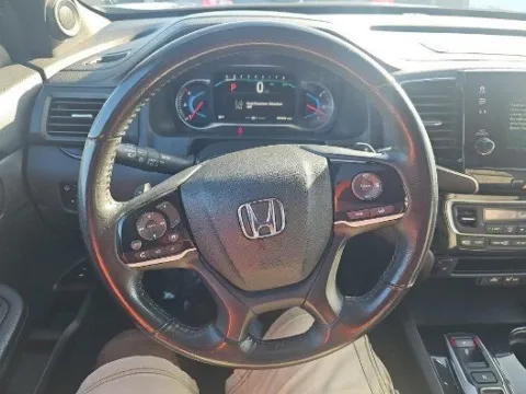 More photos of 2021 Honda Passport Touring at Gulliver Auto Group, TX