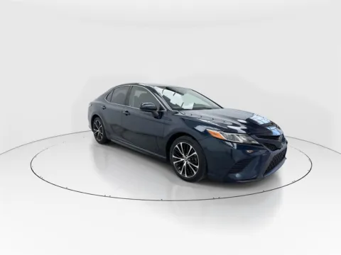 Another view of 2018 Toyota Camry SE for sale in Plano, TX at Gulliver Auto Group