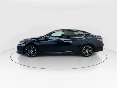 More photos of 2018 Toyota Camry SE at Gulliver Auto Group, TX