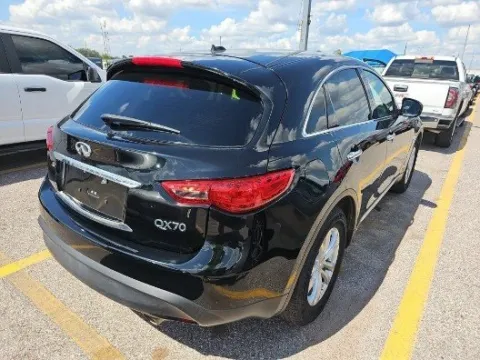 Photos of 2017 INFINITI QX70 for sale in Plano, TX at Gulliver Auto Group