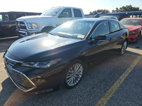 Brown 2019 Toyota Avalon Limited for sale in Plano, TX